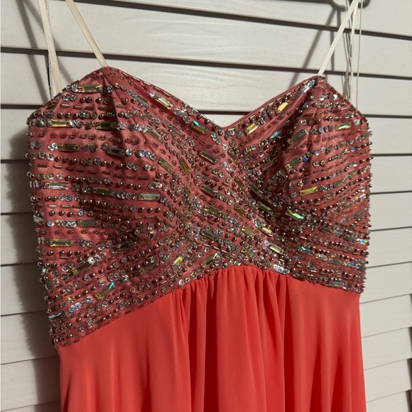 Laura Petites Size 4 Peach-coloured Grad Dress - Picture 2 of 3